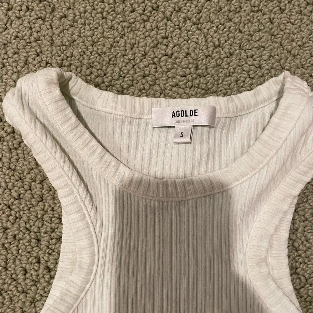 AGOLDE Ribbed Razor Back Top - Picture 3 of 4